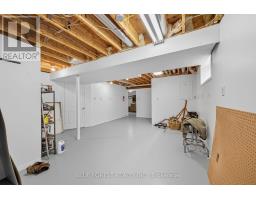 86 CALVERT LANE - 33