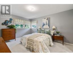 1618 STONEYBROOK CRESCENT - 17