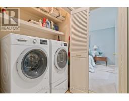 1618 STONEYBROOK CRESCENT - 26