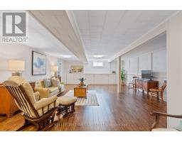 1618 STONEYBROOK CRESCENT - 28
