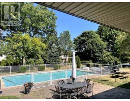 1618 STONEYBROOK CRESCENT - 43