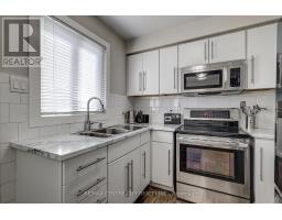 5 - 1443 HURON STREET - 19