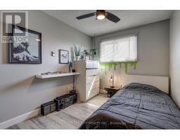 5 - 1443 HURON STREET - 26
