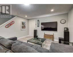 5 - 1443 HURON STREET - 34