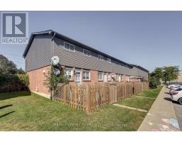 5 - 1443 HURON STREET - 43