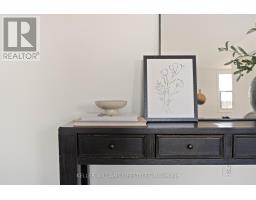 511 - 931 WONDERLAND ROAD S - 12