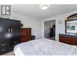 172 GOLFDALE CRESCENT - 13