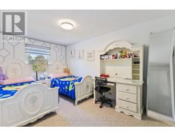 172 GOLFDALE CRESCENT - 15
