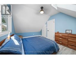417 EDITH CAVELL BOULEVARD - 18