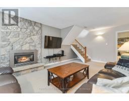 50 FARNHAM CRESCENT - 26