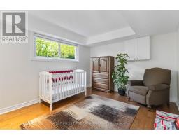 50 FARNHAM CRESCENT - 31