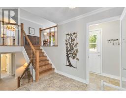 50 FARNHAM CRESCENT - 6