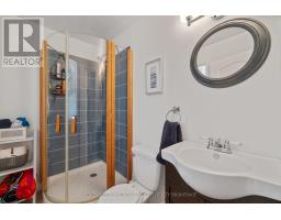 142 ALGONQUIN DRIVE - 15