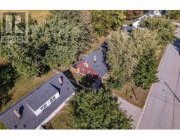 142 ALGONQUIN DRIVE - 32