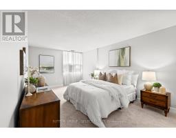 S01702 - 380 KING STREET - 23