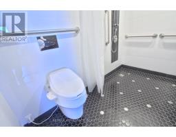 1004 - 600 TALBOT STREET - 28