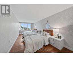 604 - 9 PINE STREET - 20