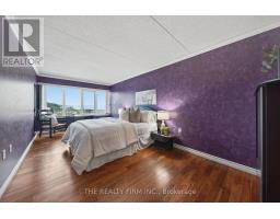 604 - 9 PINE STREET - 22