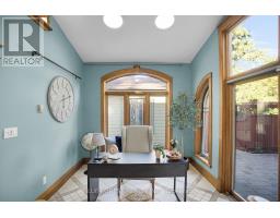 281 CATHCART STREET - 27