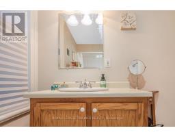 1 & 2 - 737 WILLIAM STREET N - 10