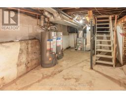 1 & 2 - 737 WILLIAM STREET N - 17