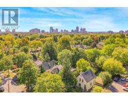 1 & 2 - 737 WILLIAM STREET N - 41