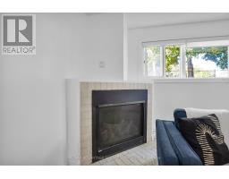 118 - 15 JACKSWAY CRESCENT - 13