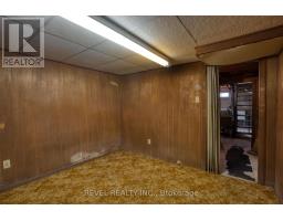 143 OAKSIDE STREET - 30