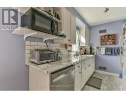 237 RAINBOW AVENUE - 9