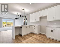 142 SHIRLEY STREET - 6
