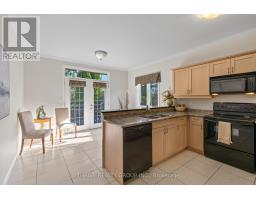10 - 18 CADEAU TERRACE - 12
