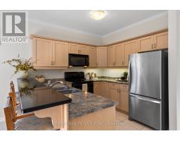 10 - 18 CADEAU TERRACE - 13