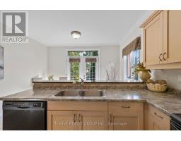 10 - 18 CADEAU TERRACE - 16