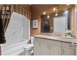 10 - 18 CADEAU TERRACE - 22