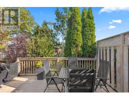 10 - 18 CADEAU TERRACE - 37