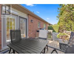 10 - 18 CADEAU TERRACE - 38