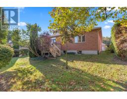 10 - 18 CADEAU TERRACE - 39