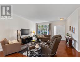 10 - 18 CADEAU TERRACE - 9