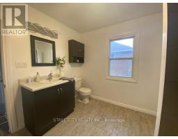 21 EASTMAN AVENUE - 11