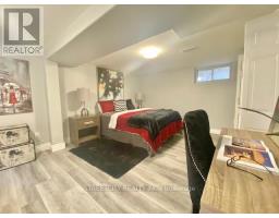 21 EASTMAN AVENUE - 12