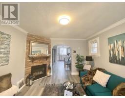 21 EASTMAN AVENUE - 3