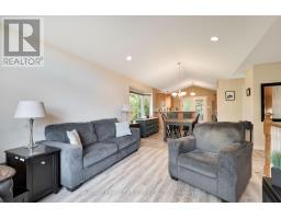 3805 TRILLIUM DRIVE - 11