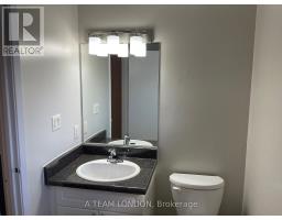 40 - 355 SANDRINGHAM CRESCENT - 11