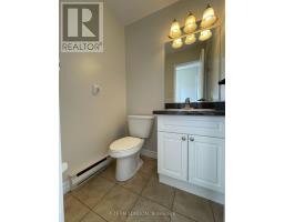 40 - 355 SANDRINGHAM CRESCENT - 3