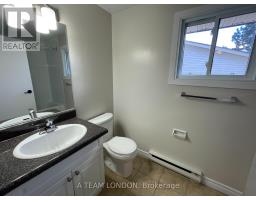 40 - 355 SANDRINGHAM CRESCENT - 9