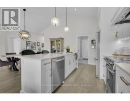 42 BOWMAN DRIVE - 22