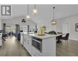 42 BOWMAN DRIVE - 23