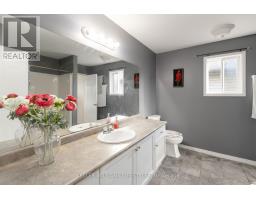 1175 KIMBALL CRESCENT - 23