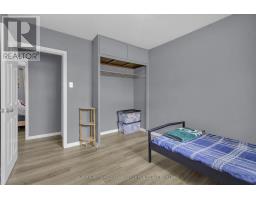 1502 PERTH AVENUE - 17