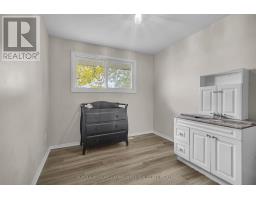 1502 PERTH AVENUE - 18